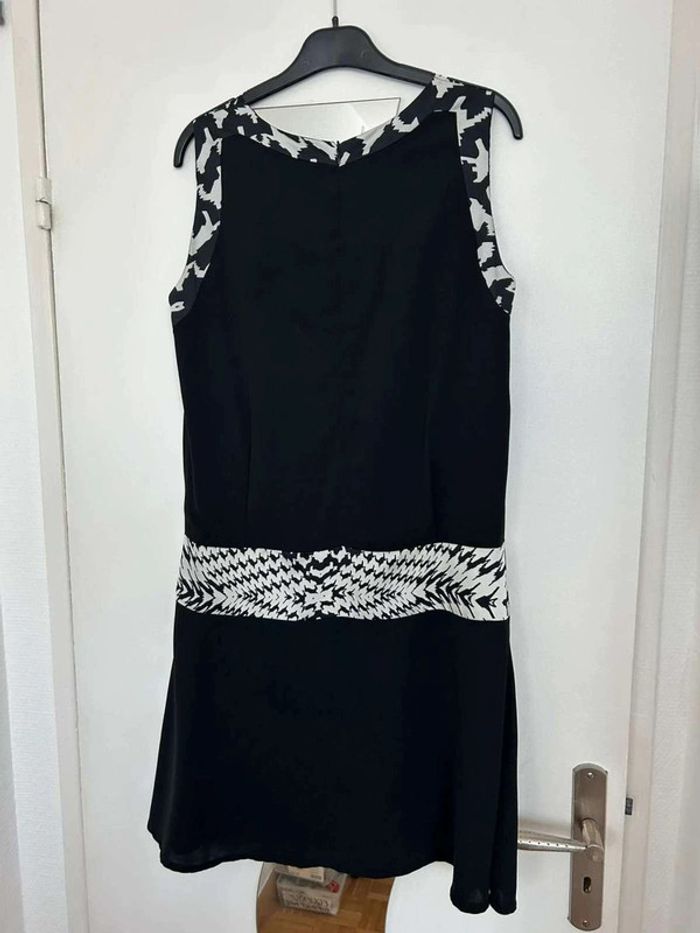 Robe  noire  et  creme  T40 - photo numéro 4