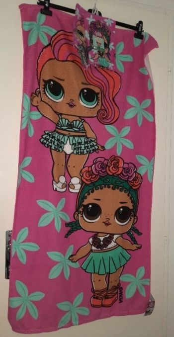 Serviette de bain avec 2 gants de toilette poupée lol