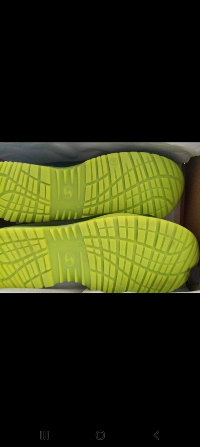 Chaussures de sécurité - photo numéro 2