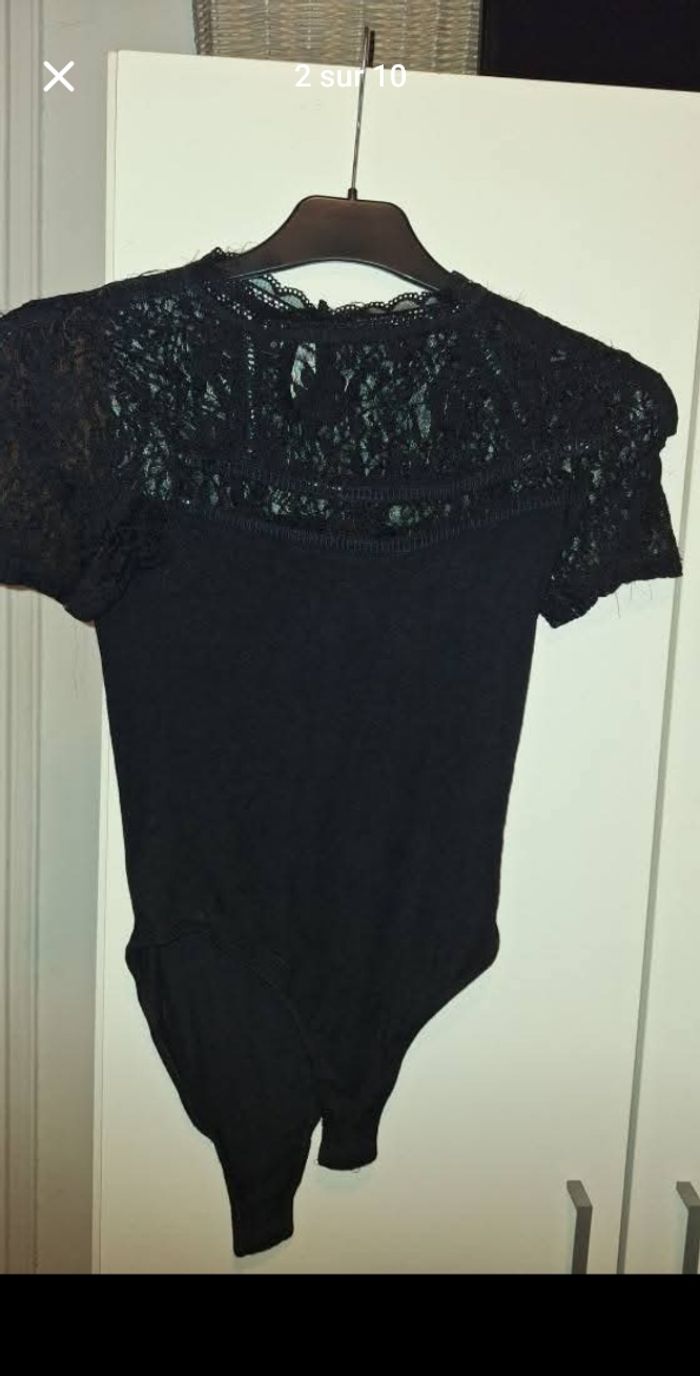 Lots de vêtements taille m - photo numéro 2