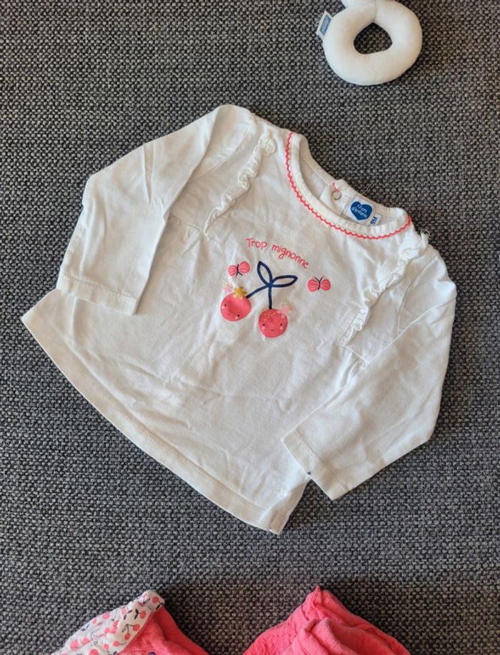 Ensemble fille 9 mois - 2 pièces - photo numéro 2