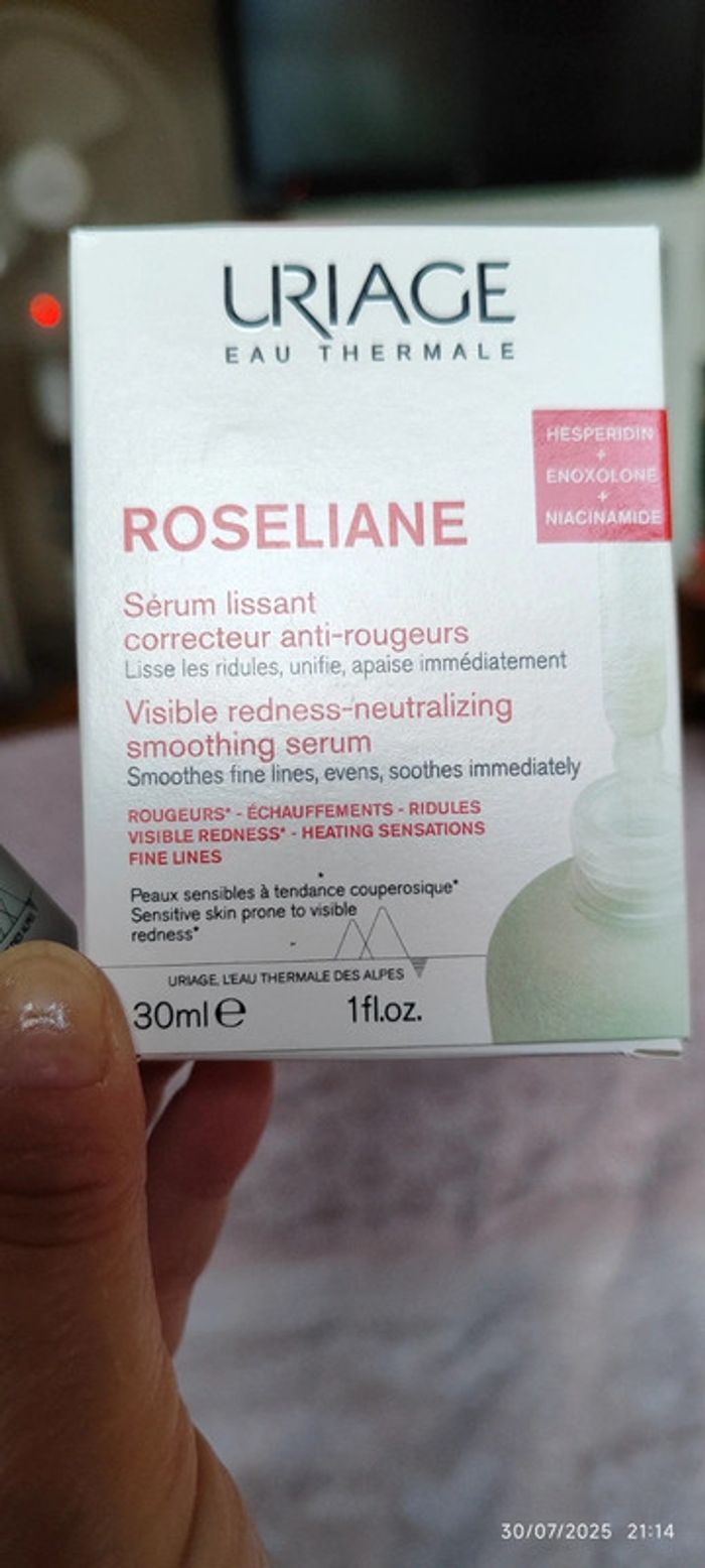 Uriage Roseliane Sérum Lissant Correcteur Anti-Rougeurs Flacon Compte-Gouttes 30ml - photo numéro 7