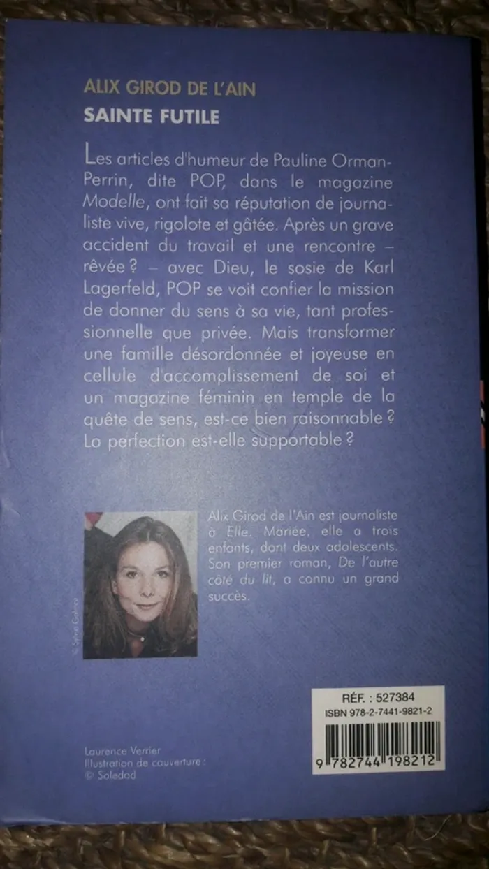 Sainte futile - photo numéro 2
