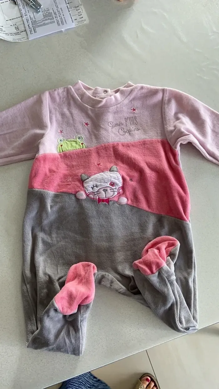 Pyjama taille 18 mois