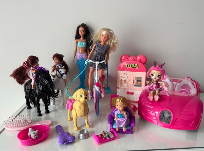 🪀 Lot Barbie - véhicules - animaux - sirène - petite cuisine- bon état très bon état - photo numéro 3