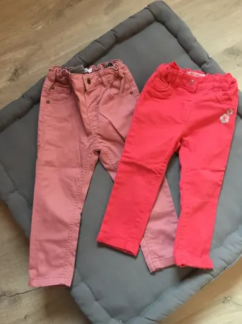 Lot de 2 pantalons petite fille 24 mois