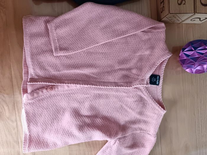 2 gilets 6 mois Kiabi Gémo - photo numéro 3