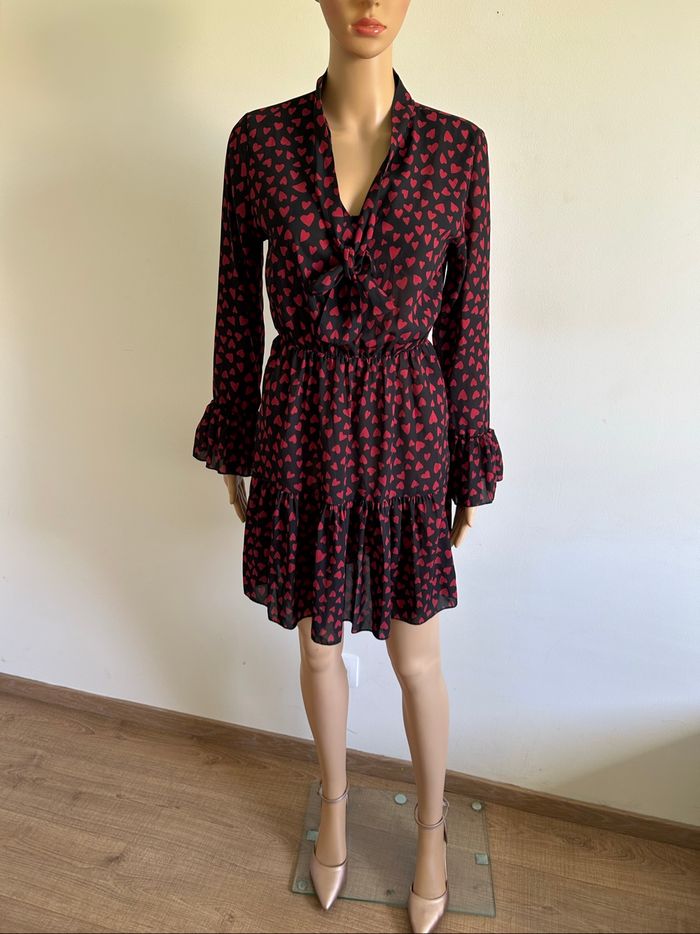 Robe noire et rouge à manches longues LolaLiza taille 36 comme neuve - photo numéro 3