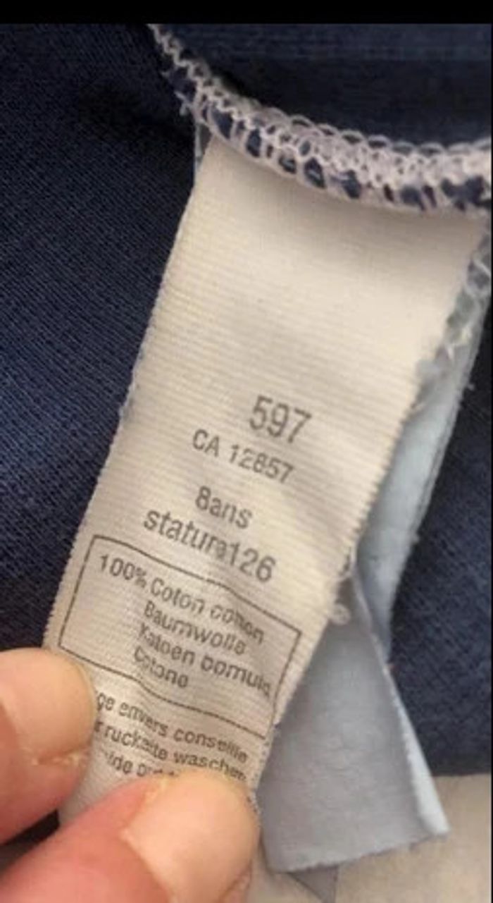 🌟 Très beau Sweat Miniman 8 ans col V original 🌟 - photo numéro 3