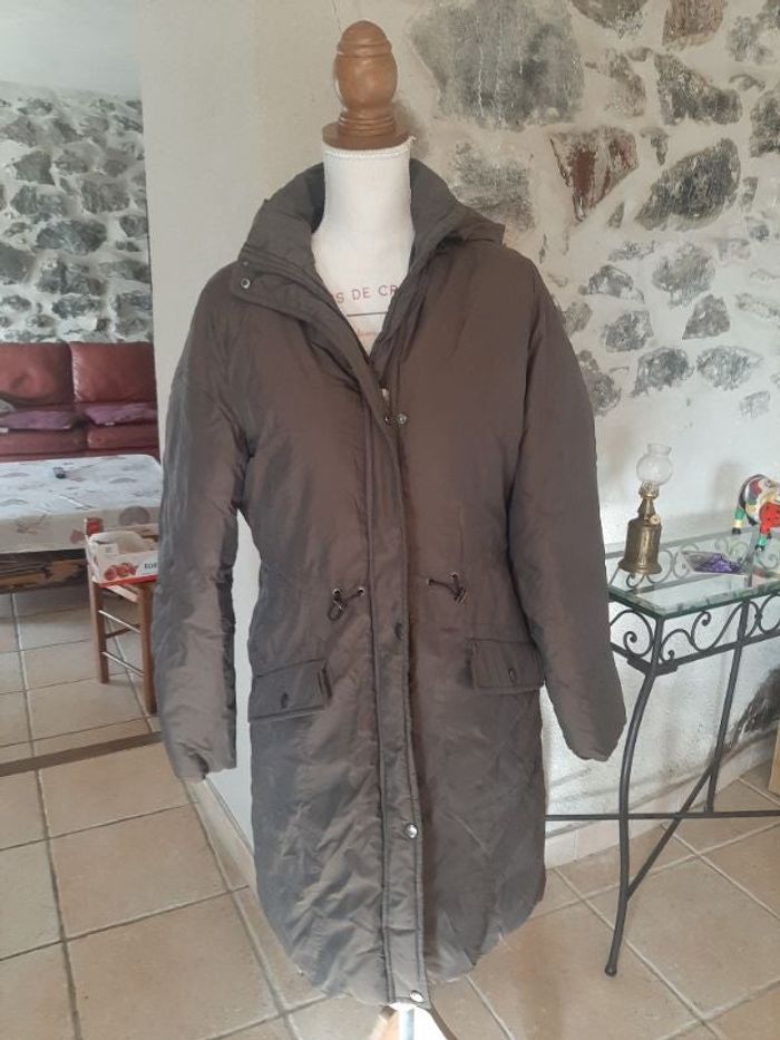 Manteau longueur 92 cm.