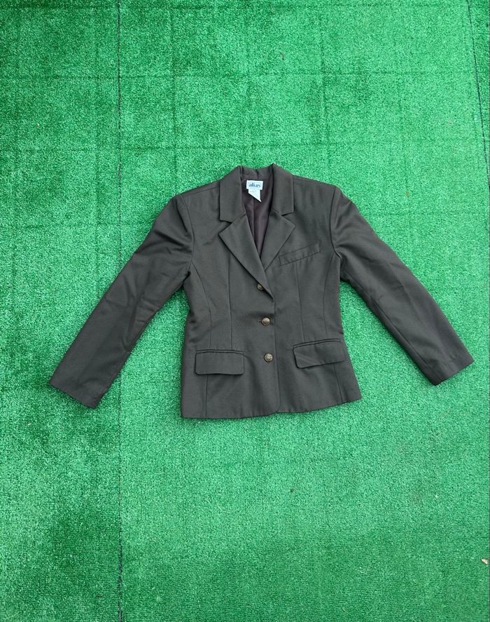 Veste blazer noire Alias – fabriquée en Hongrie, taille 38