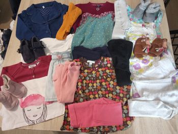 Lot de vêtements fille 