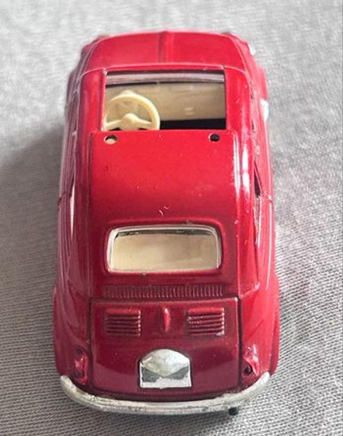 Voiture Fiat 500 1957 - photo numéro 4