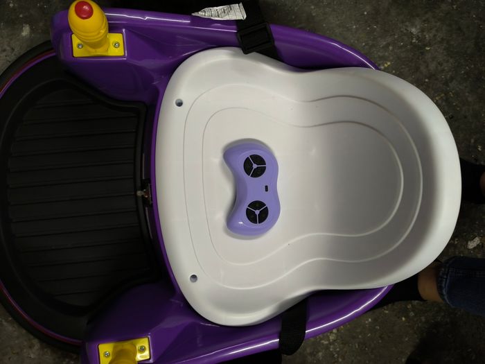 voiture tamponneuse avec télécommande pour les parents - photo numéro 6