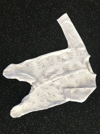 Pyjama léger motif petit lapin