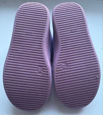 Chaussons neufs Stitch