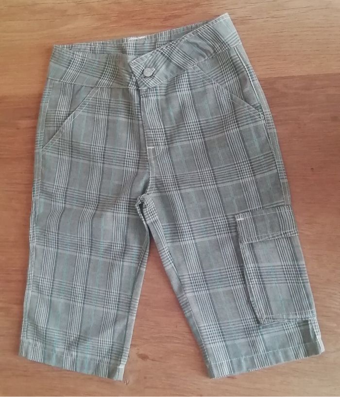 Bermuda 10 ans  gris à carreaux