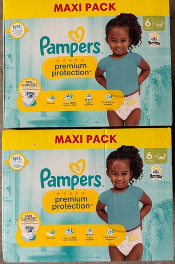 Lot de 2 cartons de couches Pampers Premium taille 6 132 couches