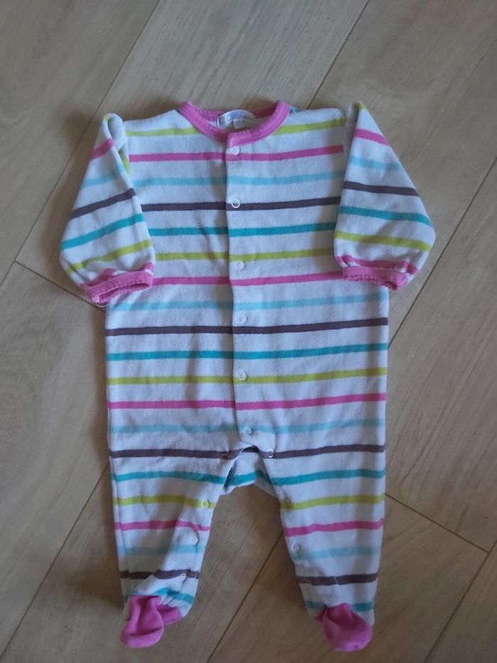 Grenouillère/pyjama velours fille Kitchoun 9 mois (78)