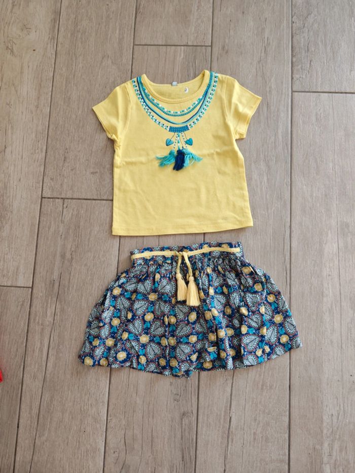 Ensemble d'été jupe et t-shirt jaune et bleu 3 ans