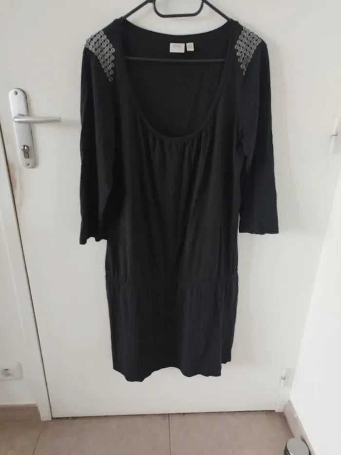 Robe femme noire - photo numéro 2