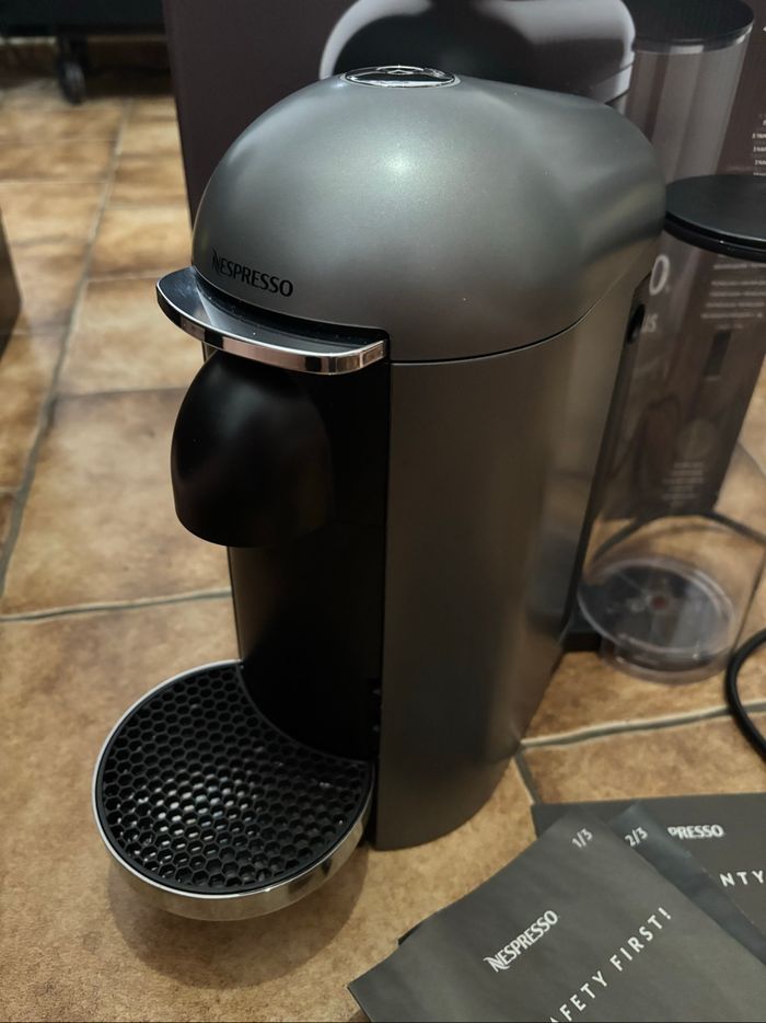 Cafetière Nespresso Vertuo plus - photo numéro 2