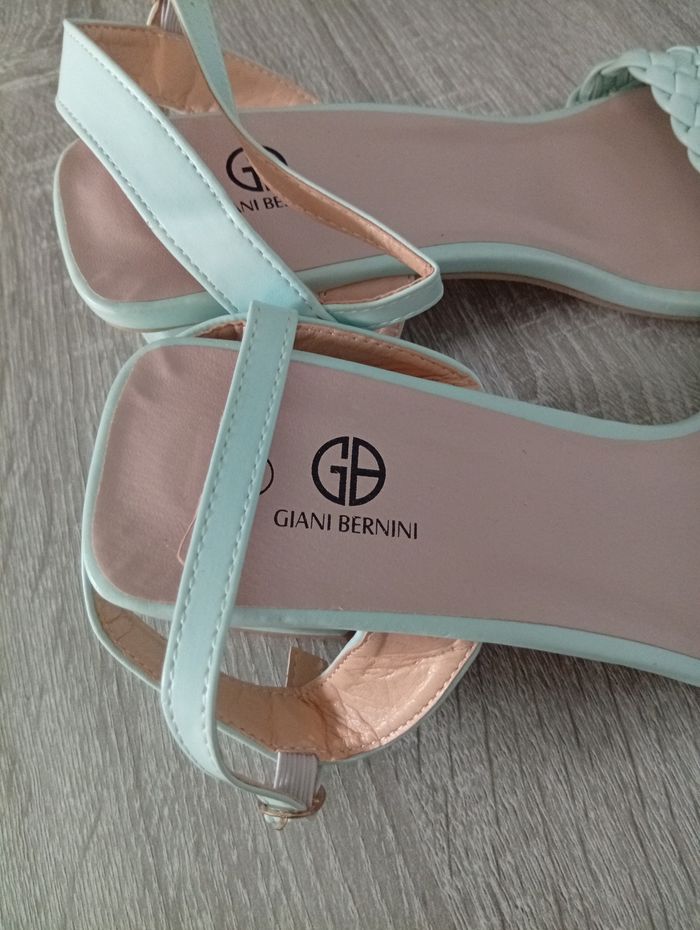 Jolie paire de sandales tressé p'tit talon - photo numéro 2