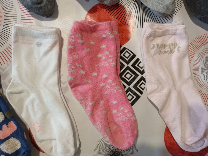 Lot 10 paires de chaussettes 👧 taille 24 26 - photo numéro 5