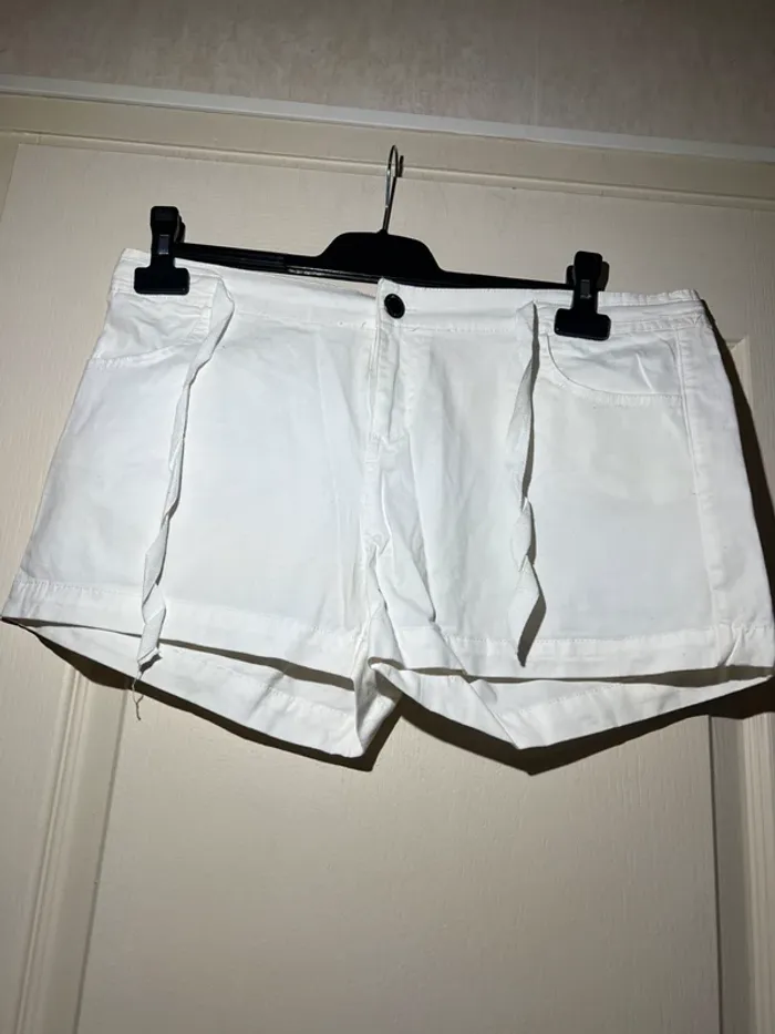 Short Tissaia