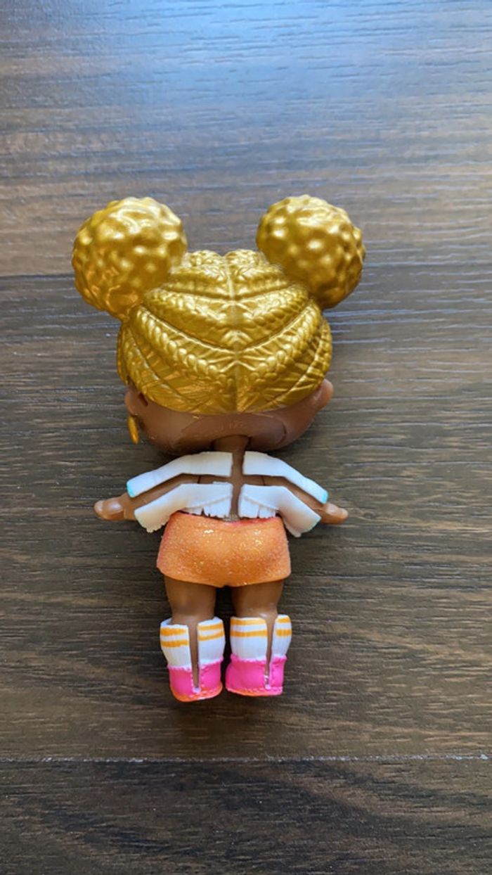 Poupée lol - photo numéro 2