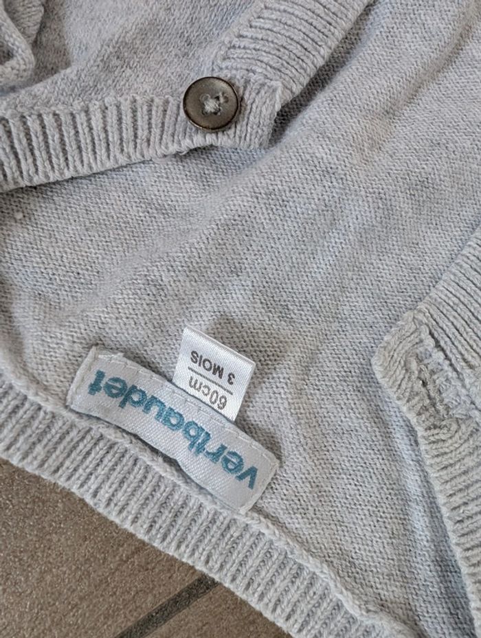 Lot 3 gilets 3 mois - photo numéro 2