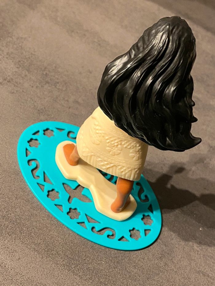 Figurine Vaiana Kinder - photo numéro 2