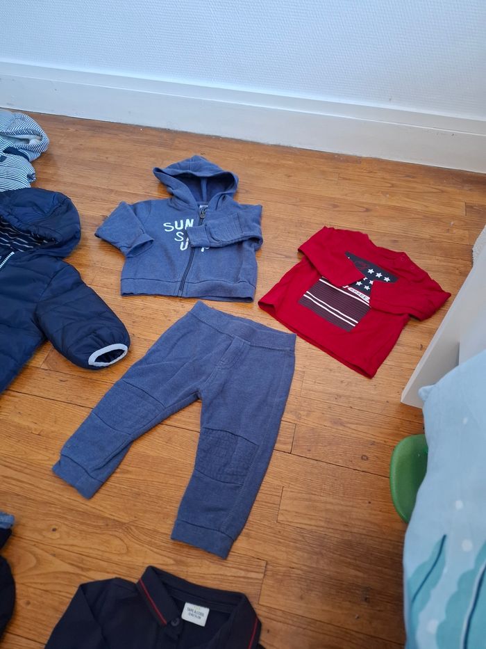 Vêtements bébé 12 mois - photo numéro 3