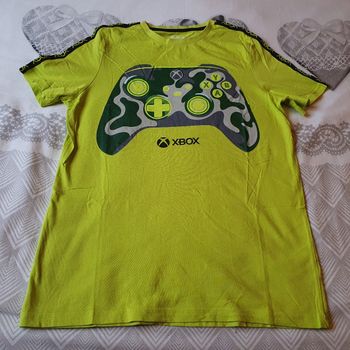 Tee shirt xbox de taille 13/14ans