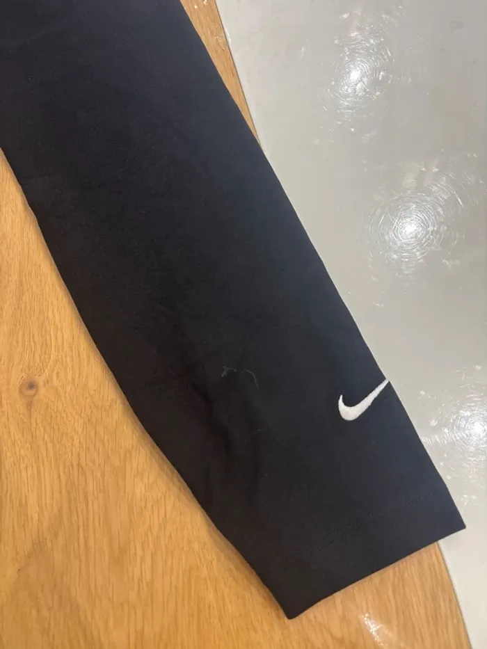 Leggings Nike neuf - photo numéro 2