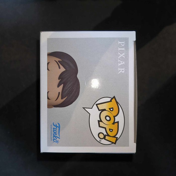 Figurine Funko Pop / Miguel 1237 / Coco / Disney / Glows In The Dark Spécial édition - photo numéro 5