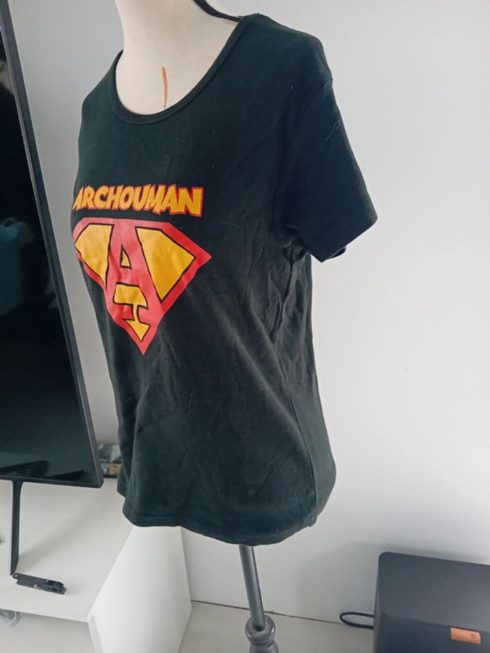 T-shirt taille 40 - photo numéro 3