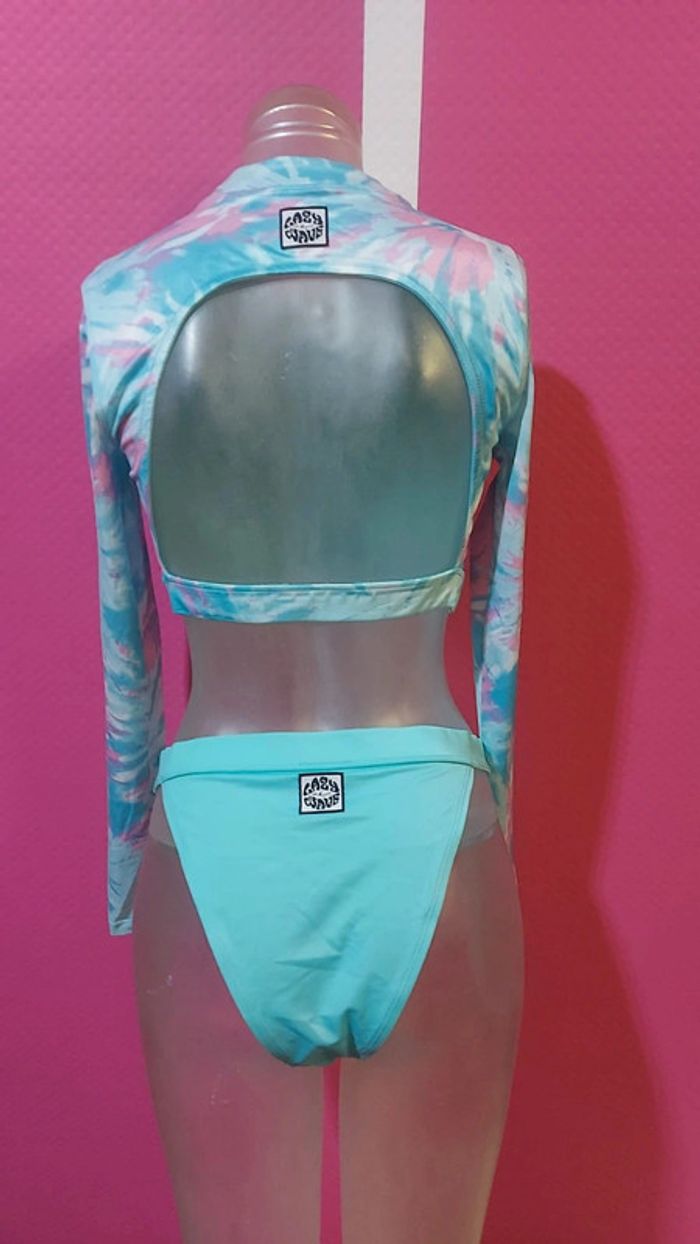 Lot de 2 Maillot de bain 2 pieces taille 40 - photo numéro 3