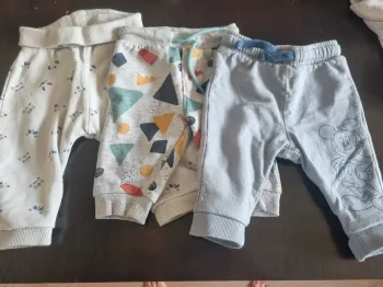 Lot 3 pantalons