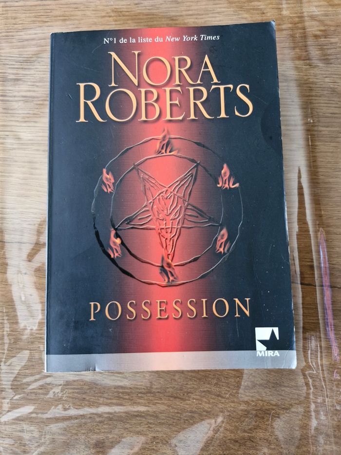 Possession de Nora Roberts - photo numéro 2