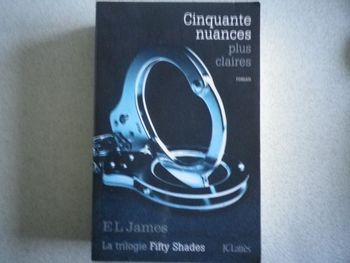 CINQUANTES NUANCES PLUS CLAIRES