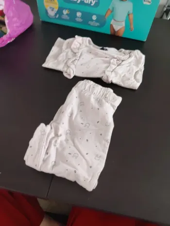 Encemble pyjama  Kiabi 24mois