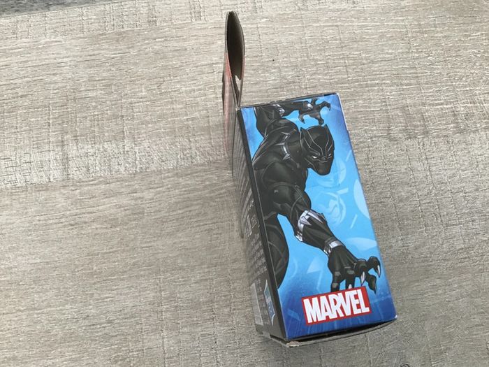 Figurine black panther neuf marvel - photo numéro 3