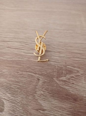 Broche bijoux vintage Yves Saint Laurent