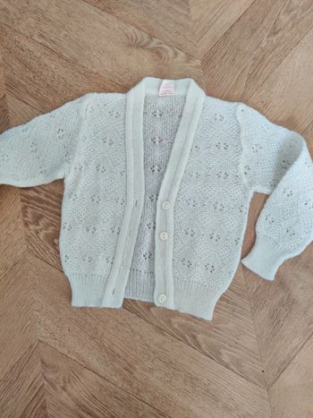 petit gilet en laine fin