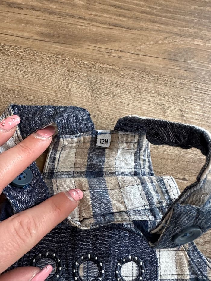 - Combishort - 12 mois - Très bon état - photo numéro 2