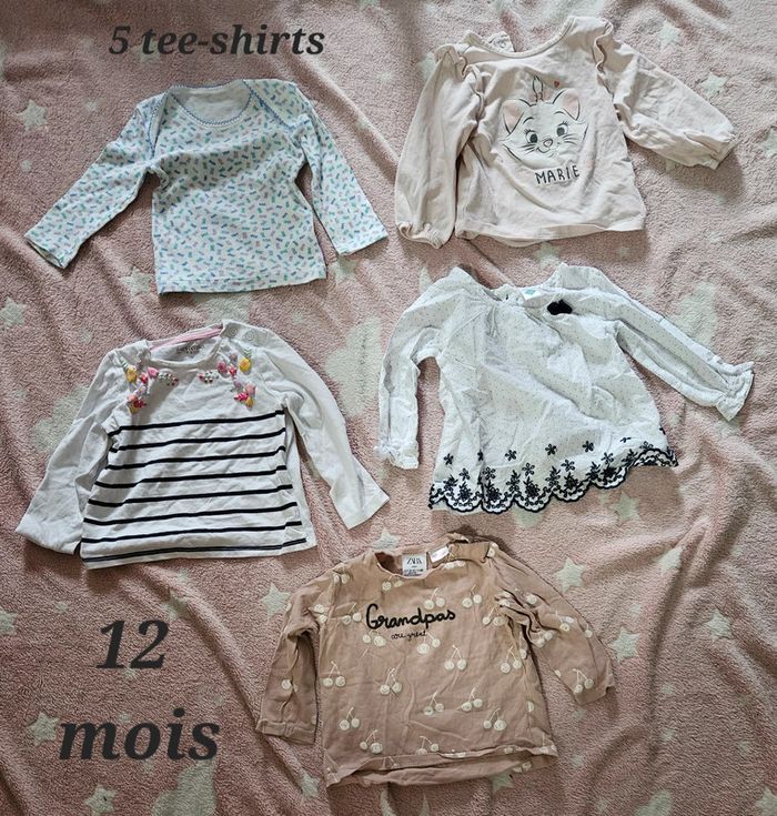 Gros lot de 16 vêtements 12 mois / 1 an. 1 pantalon, 11 tee-shirts et 4 bodies. Zara, Disney, H&M.. - photo numéro 4