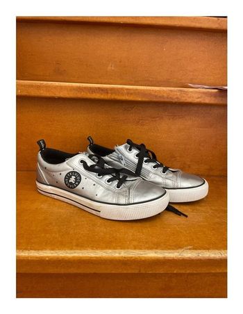 Tennis lulu castagnette enfant (P 34)
