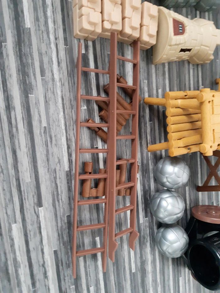 Divers jouets  châteaux forts  année 2000 - photo numéro 4