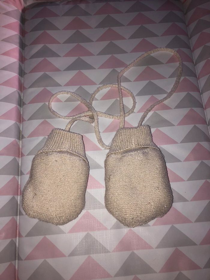 Gant beige - photo numéro 2